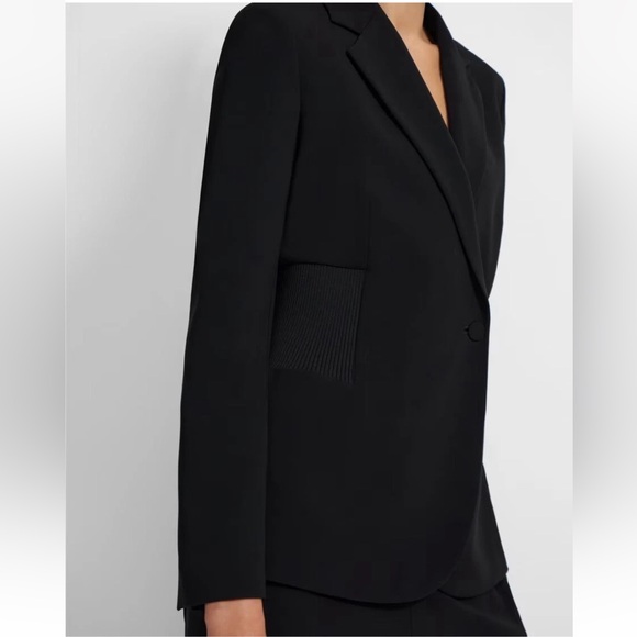 Theory DB Ribbed-Waist Blazer in Admiral Crepe Black in Size women’s 2 - Picture 4 of 9